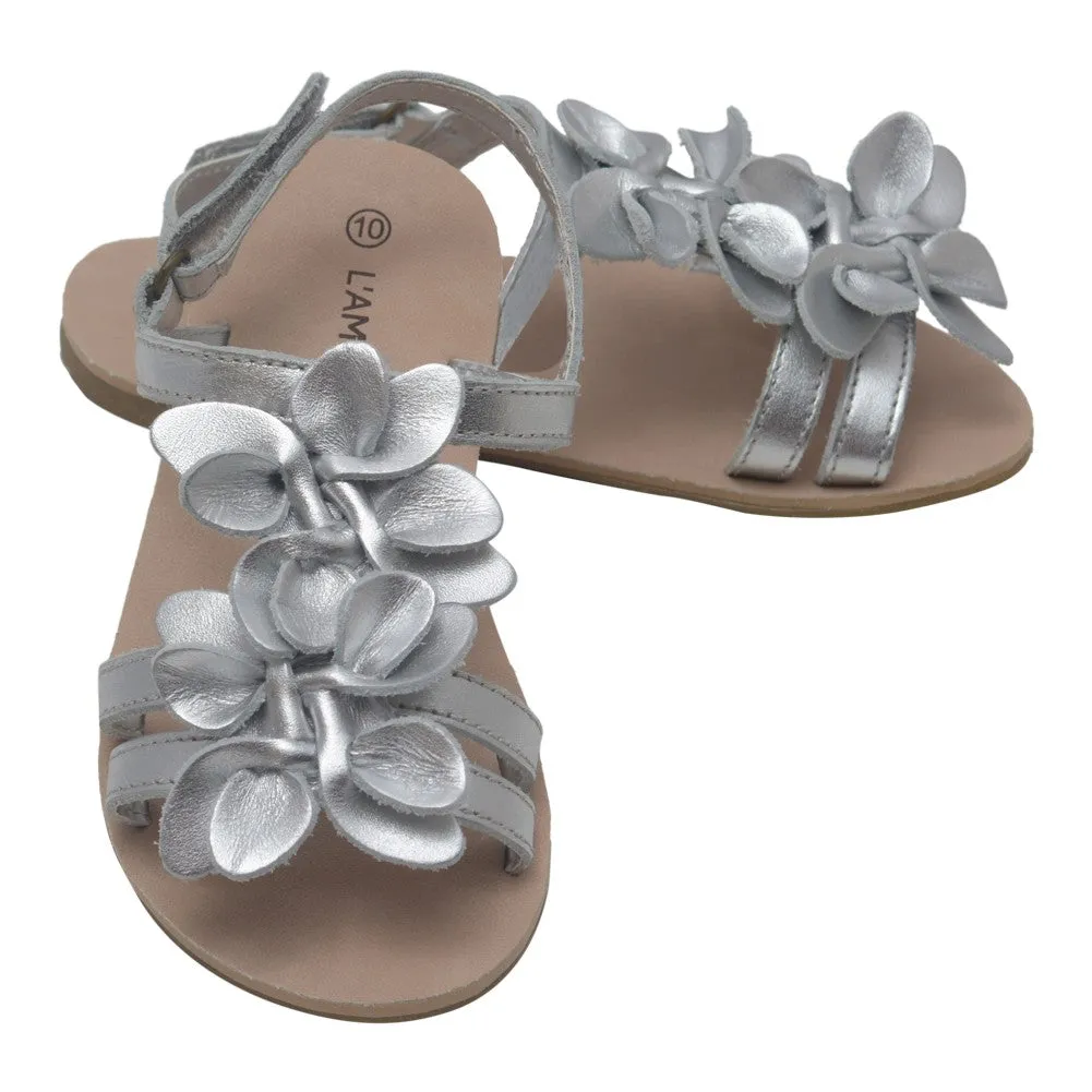 Girls Silver Flower Blossom Accent Strap Sandals 11-4 Kids