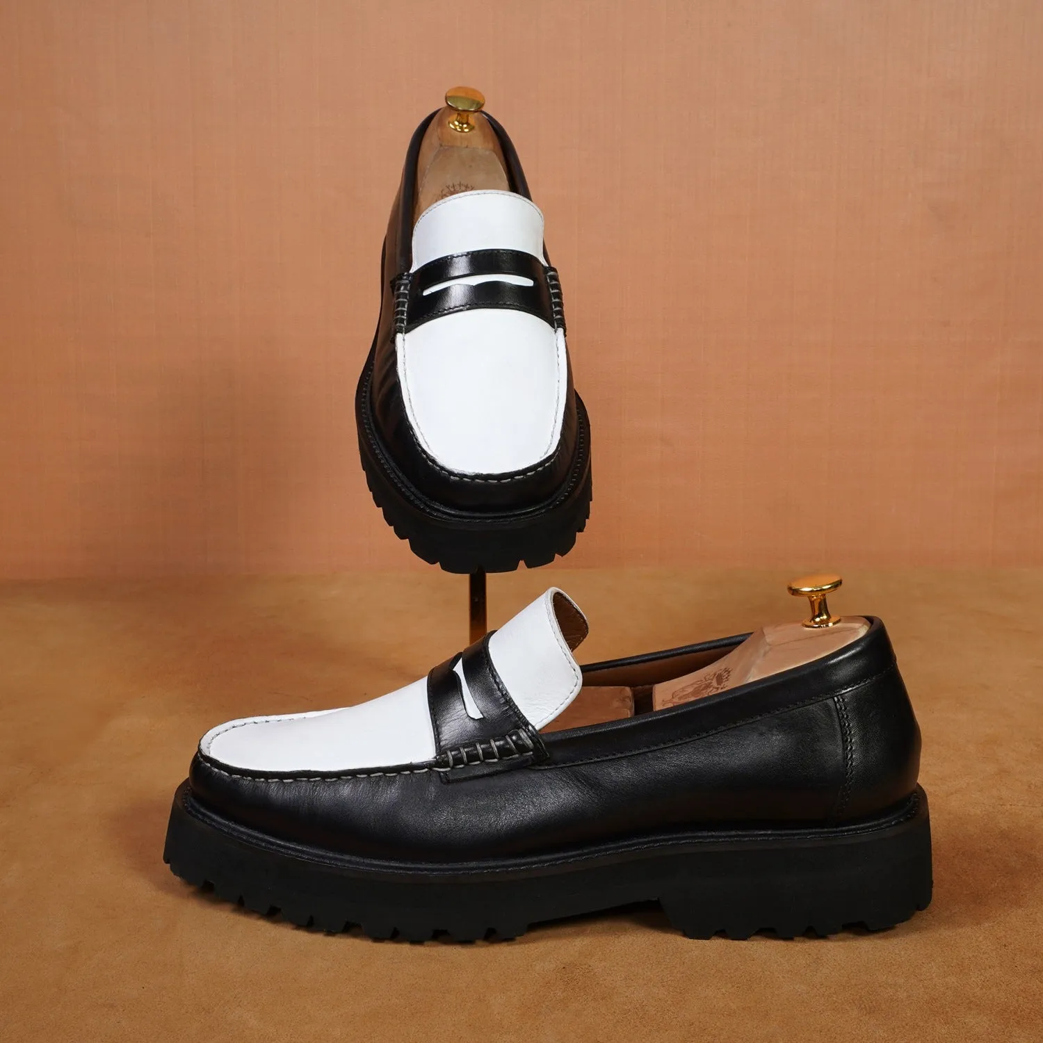 Light-Weight Chunky Sole Loafer