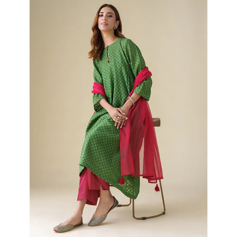 Mushio Green Hand Embroidered Chanderi Vrinda Kurta with Slip with Pant and Dupatta (Set of 4)