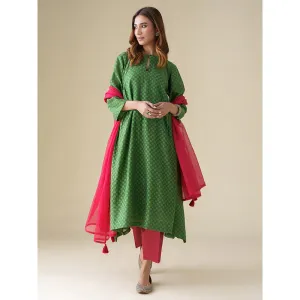 Mushio Green Hand Embroidered Chanderi Vrinda Kurta with Slip with Pant and Dupatta (Set of 4)
