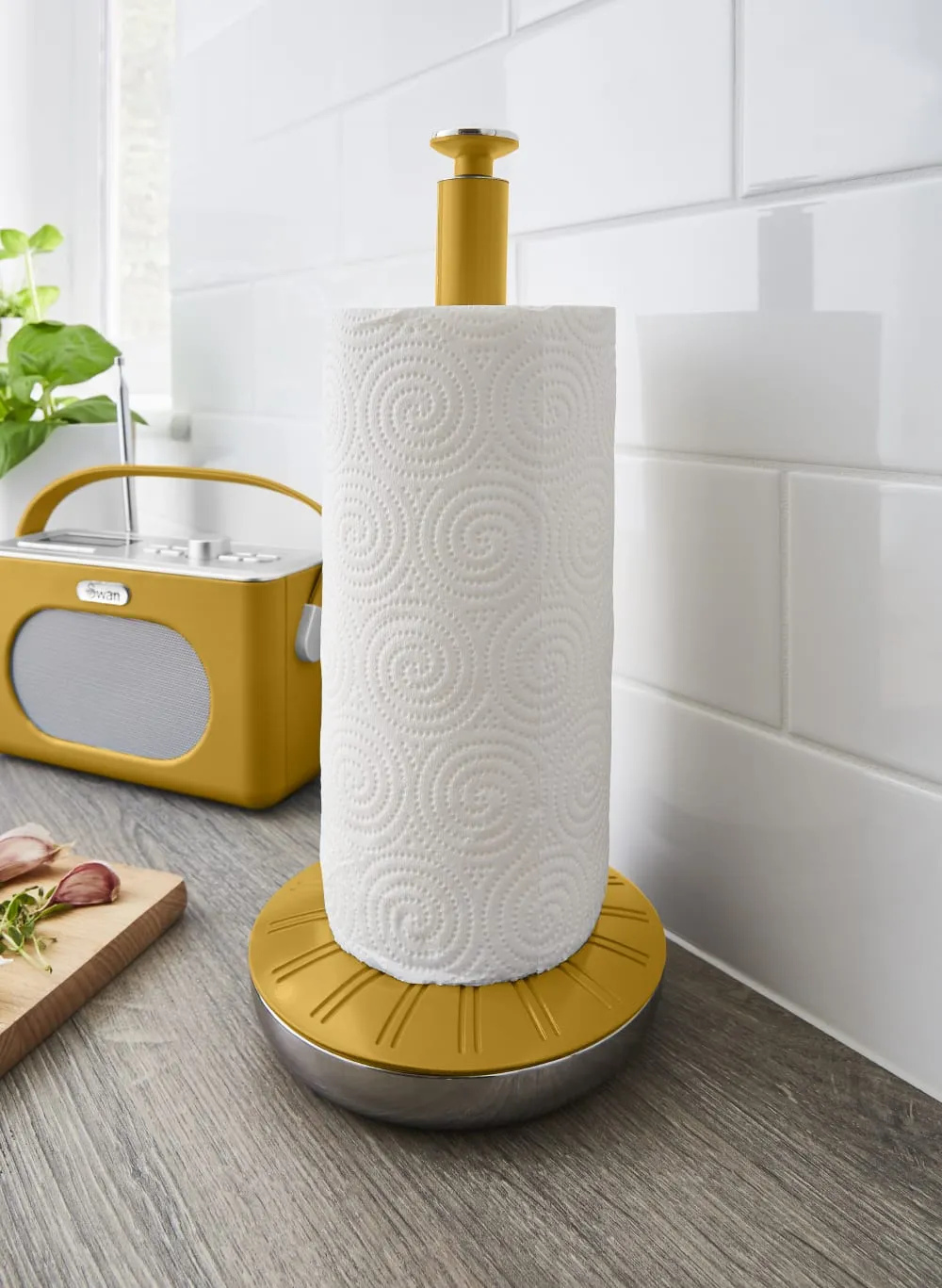 Swan Retro Towel Pole and Mug Tree