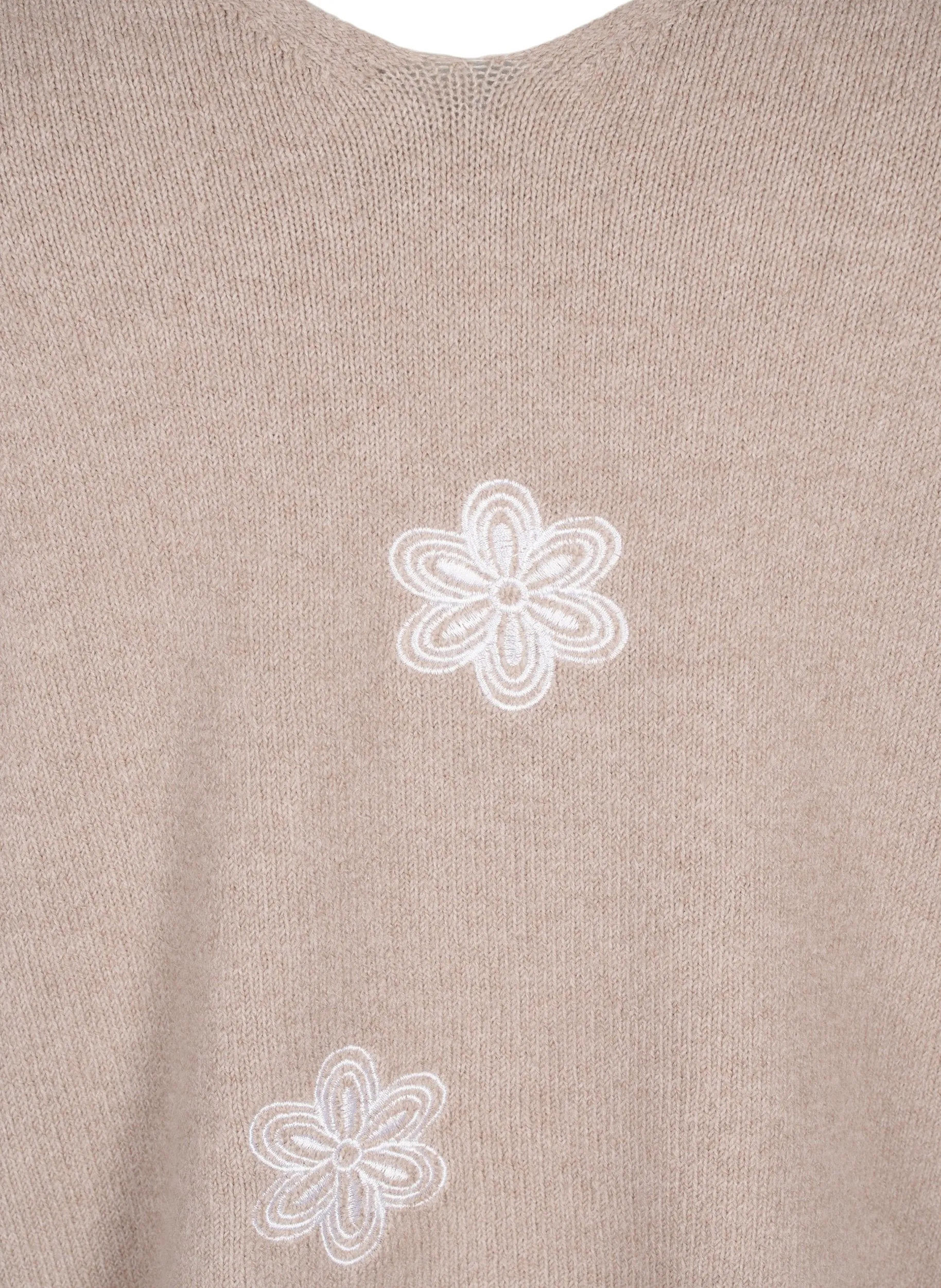 Zizzi Sunny Floral Knit Top in Taupe